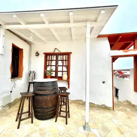 Apartamento Las Castillo con BBQ y solárium compartido y estupenda vista en Garachico Venkovský dům *