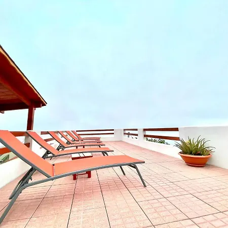 Apartamento Las Castillo con BBQ y solárium compartido y estupenda vista en Garachico *