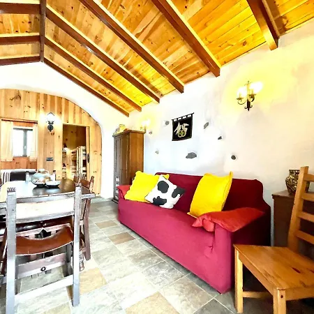Apartamento Las Castillo con BBQ y solárium compartido y estupenda vista en Garachico Venkovský dům